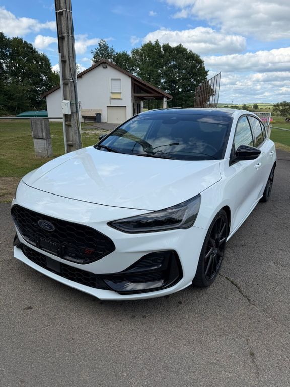 Bild des Angebotes Ford Focus Lim. ST X 2.3 PERFORMANCE TRACK PACK