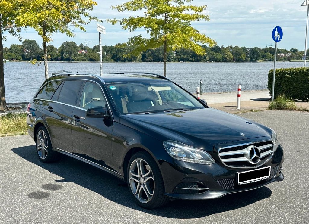 Bild des Angebotes Mercedes-Benz E 250 E T-Modell E 250 CGI BlueEfficiency