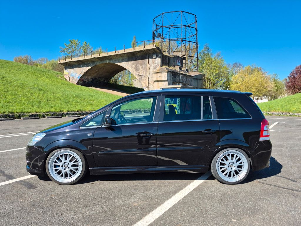 Opel Zafira OPC OPC