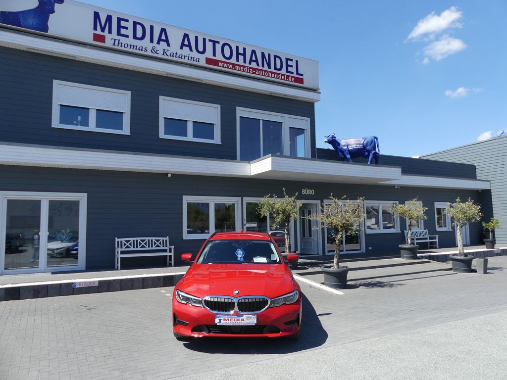 Bild des Angebotes BMW 320 3 Touring 320 e xDrive"AUTOMATIK"