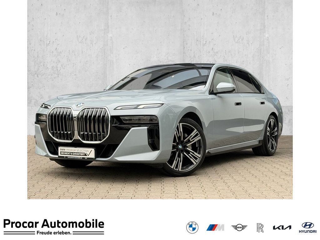 Bild des Angebotes BMW 740d xDrive M Sport DA/PA Prof SkyLounge TV