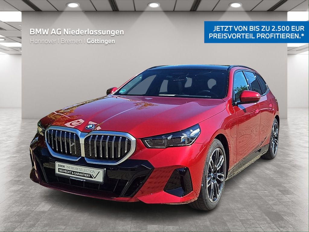 Bild des Angebotes BMW 550e xDrive Touring M Sport AHK LiveCockpitProf