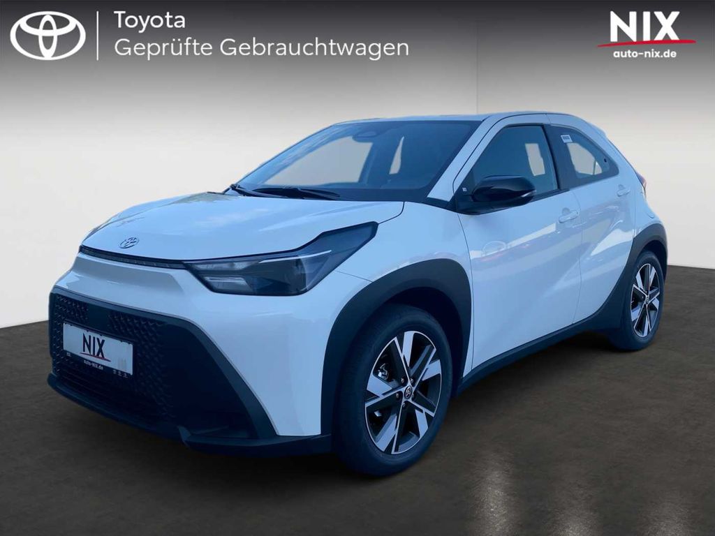 Bild des Angebotes Toyota Aygo X 1.5 Hybrid Active + Sitzheizung