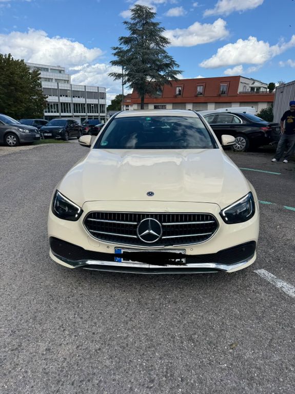 Bild des Angebotes Mercedes-Benz E 200 d Autom. AMG Line