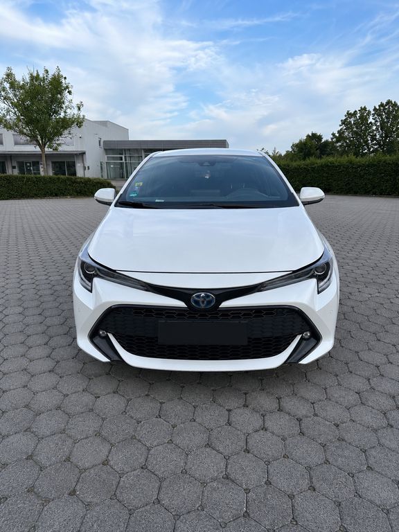 Bild des Angebotes Toyota Corolla 1,8 Hybrid Team Deutschland Team Deu...