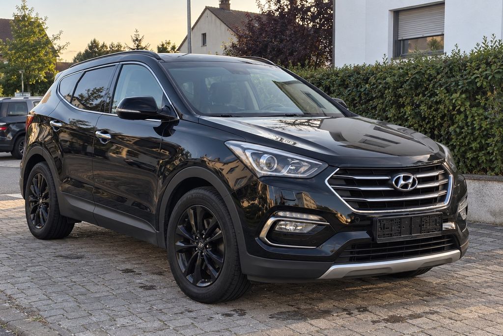 Bild des Angebotes Hyundai SANTA FE blue 2.2 CRDi Style 4WD Automatik Style