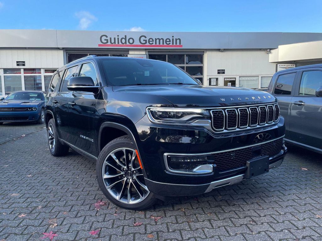 Bild des Angebotes Jeep Wagoneer Series III 5.7 V8 HEMI eTorque Panorama