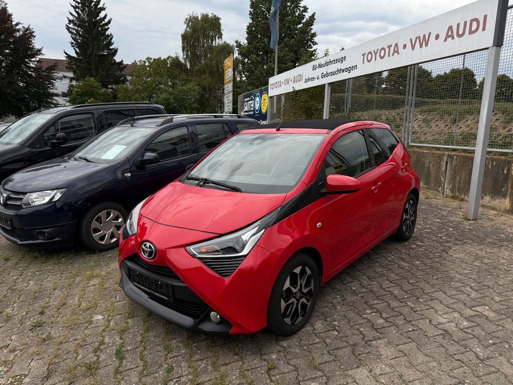 Bild des Angebotes Toyota Aygo AYGO x-sky Team D