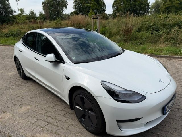 Bild des Angebotes Tesla Model 3 Standard Range inkl. Winterreifensatz