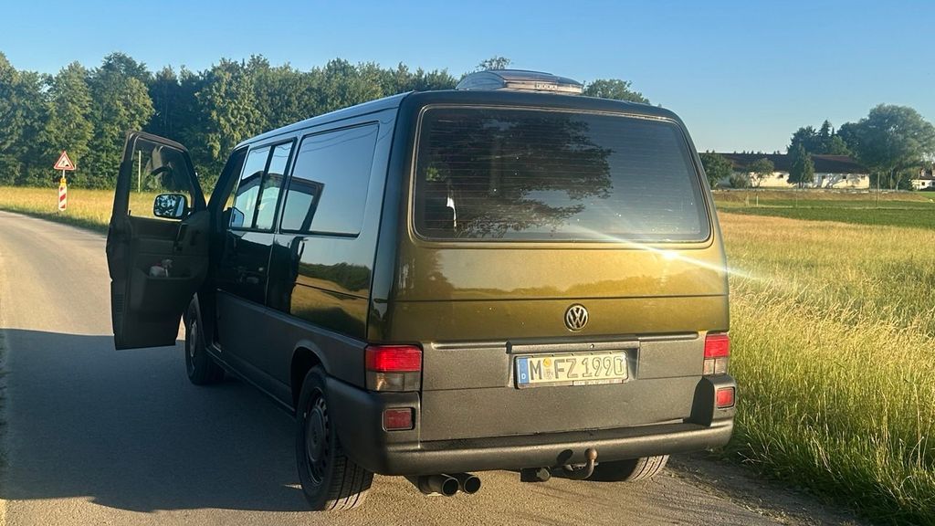 Bild des Angebotes Volkswagen T4 - TÜV 10/2027, Höhe 2,10m inkl MaxxVan