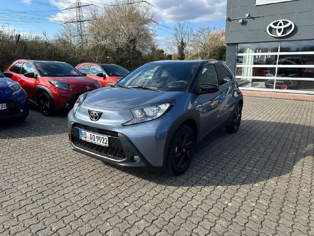 Bild des Angebotes Toyota Aygo X Team D