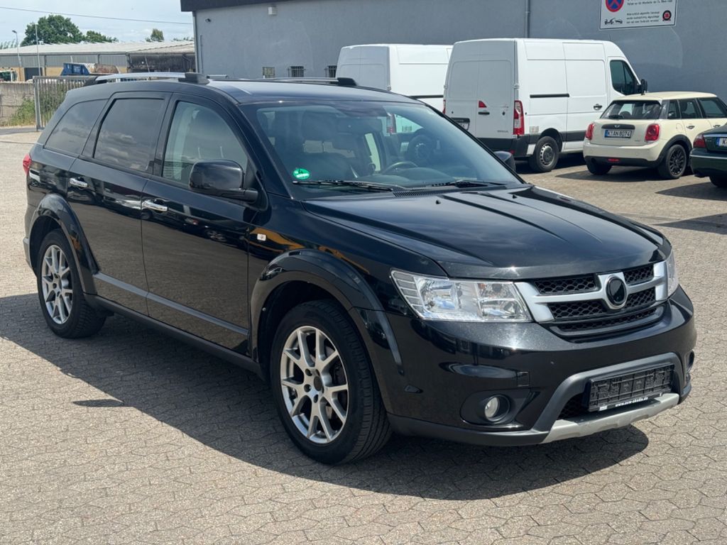 Bild des Angebotes Fiat Freemont 4WD 3.6 281PS 7Sitzer  Automatik Kamera