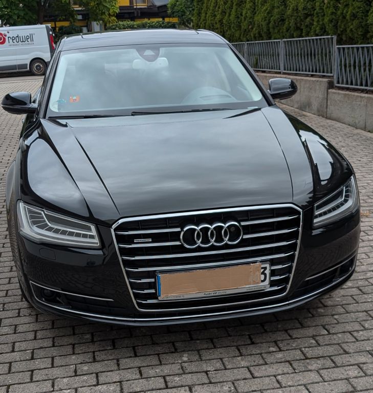 Audi A8 3.0 TDI tiptronic quattro -