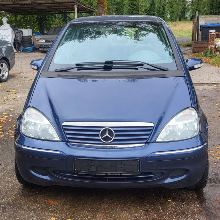 Mercedes-Benz 190
