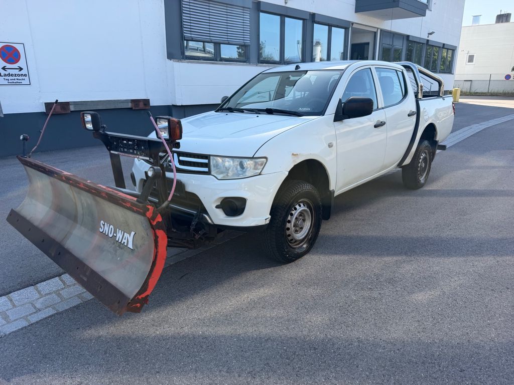 Bild des Angebotes Mitsubishi L200 Klima Euro 5 4X4 Schneepflug Klima