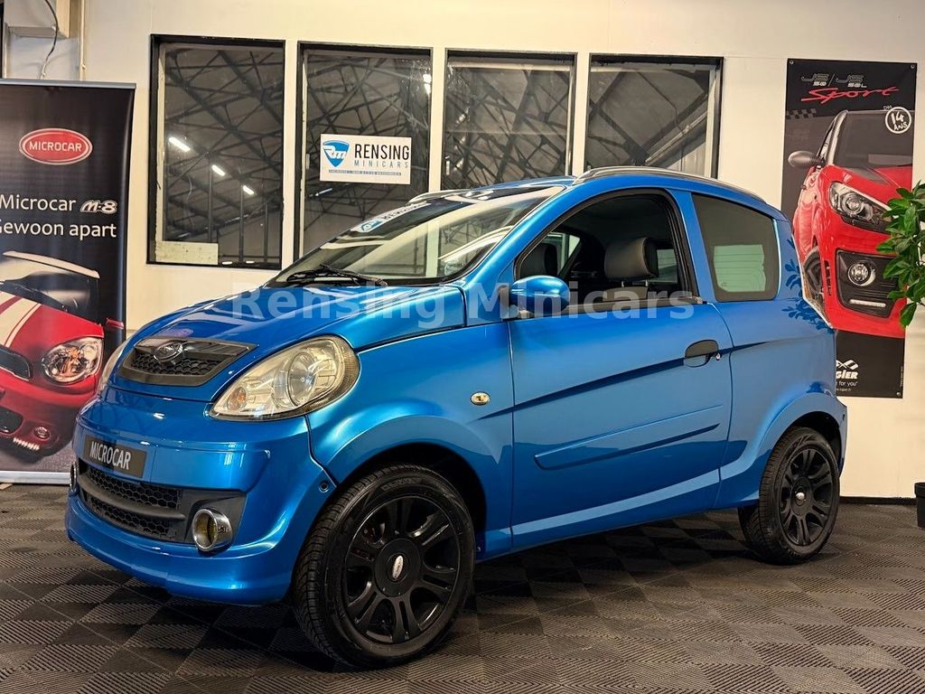 Bild des Angebotes Microcar M.Go Blue XXL Koffer SUV Mopedauto Minicar 45 KM