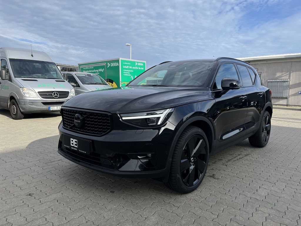 Bild des Angebotes Volvo XC40 B3 Black Edition Ultra