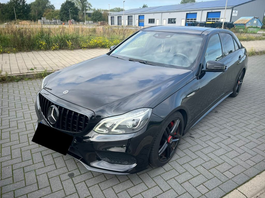 Bild des Angebotes Mercedes-Benz E 500 V8 Biturbo 520 PS Stage 1 AMG-Styling