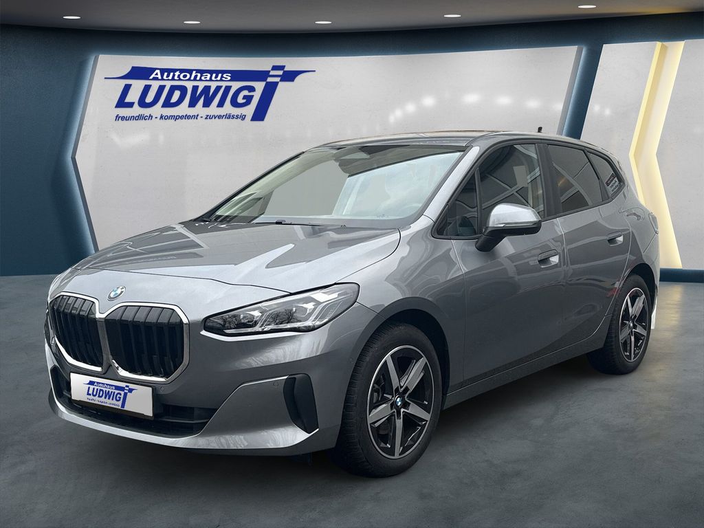 Bild des Angebotes BMW 2er Active Tourer 220i LED NAVI SHZ