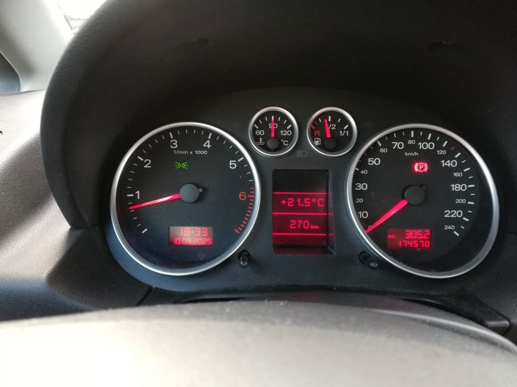 Audi A2 1.4 -