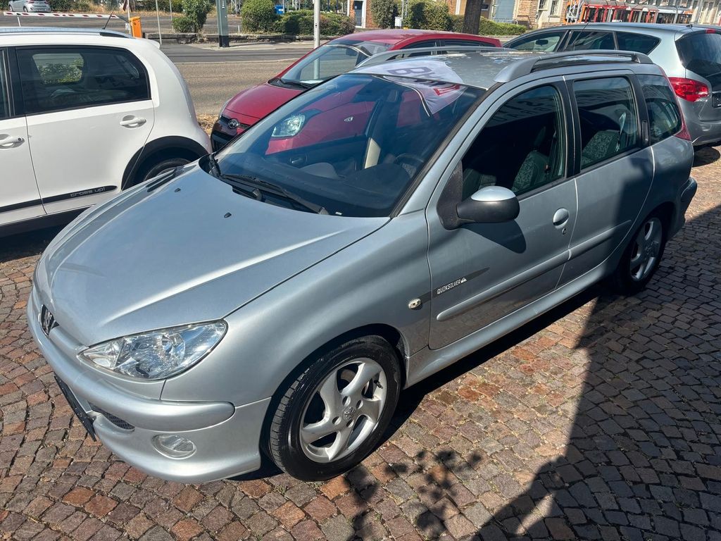 Bild des Angebotes Peugeot 206 SW Quiksilver