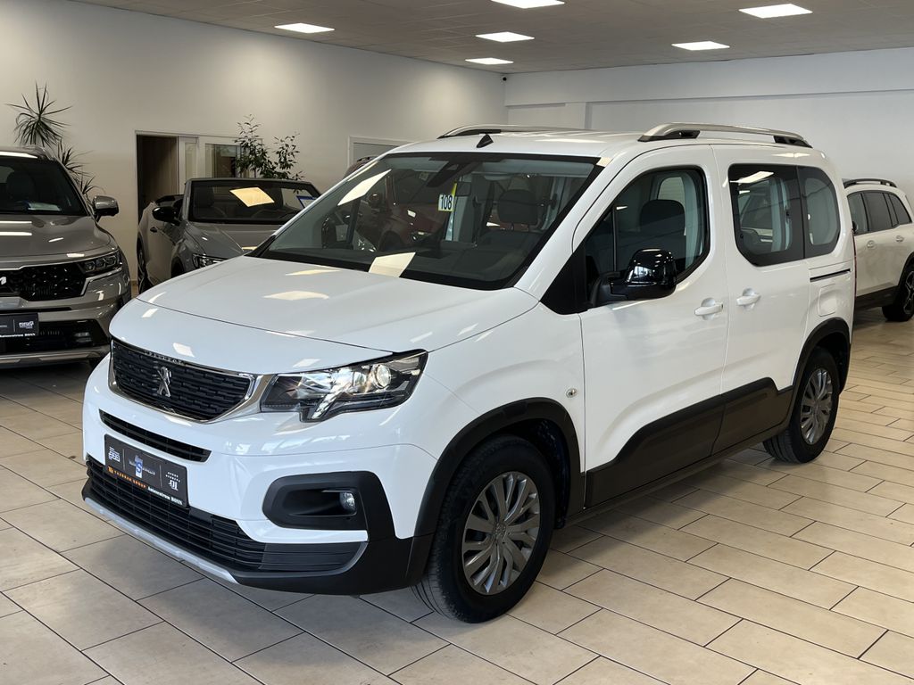 Bild des Angebotes Peugeot Rifter Allure City-Paket R-Cam*CarPlay*St.Heizun