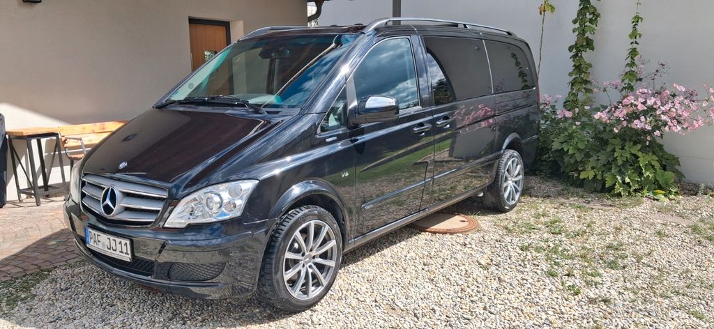 Bild des Angebotes Mercedes-Benz Viano 3.0 CDI lang Ambiente