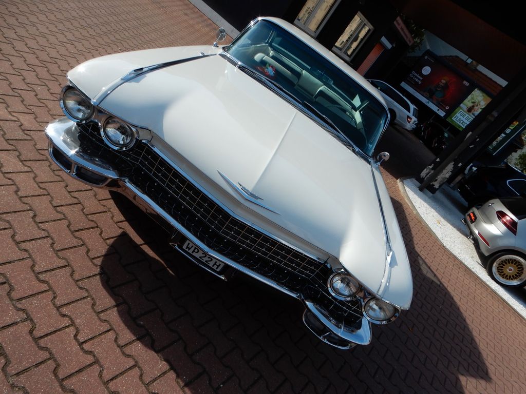 Bild des Angebotes Cadillac Coupe Deville Deutsche  H+Zulassung