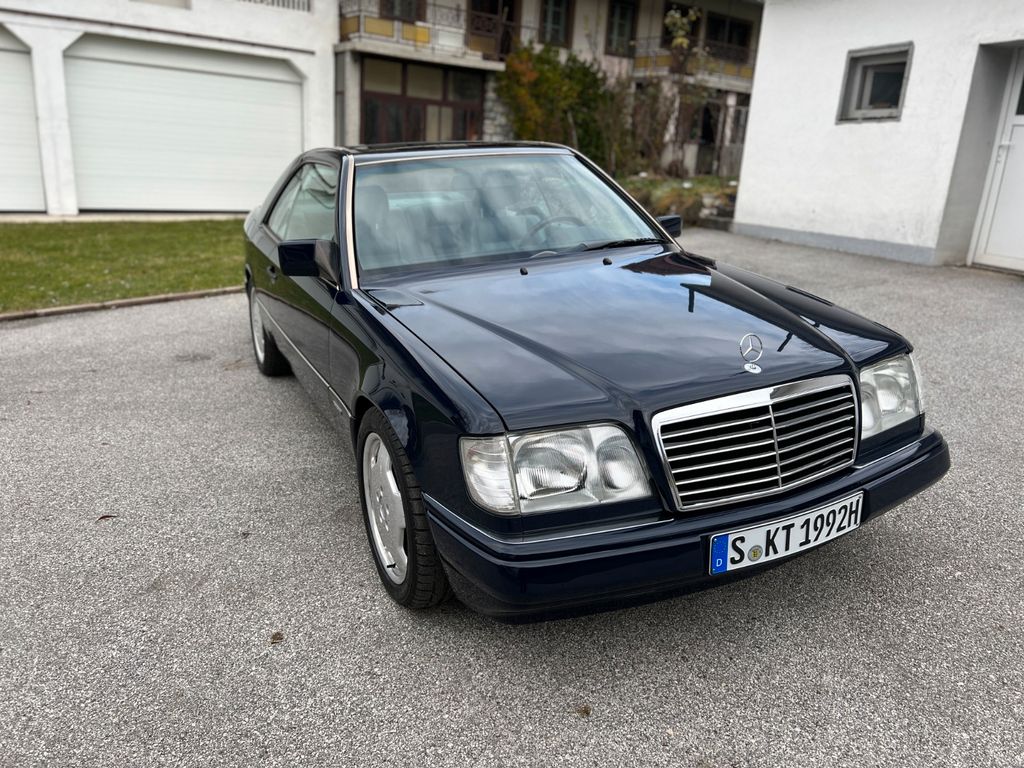 Bild des Angebotes Mercedes-Benz W124 Coupe 300CE 24V