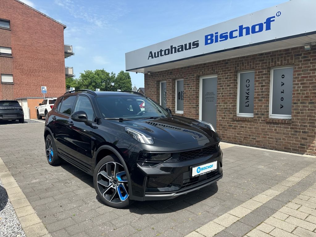 Bild des Angebotes Lynk&Co 01 More 1.5 TD PHEV El. Panodach Navi Leder Digi