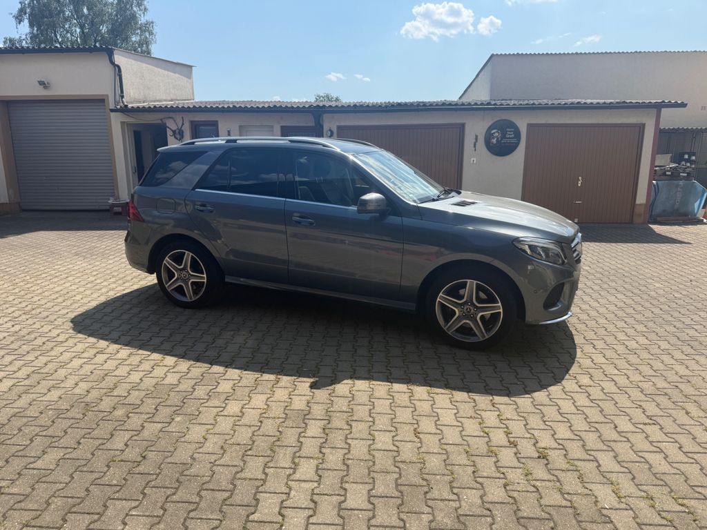 Bild des Angebotes Mercedes-Benz GLE 350 d 4MATIC - Komfort- AMG-line - Pano