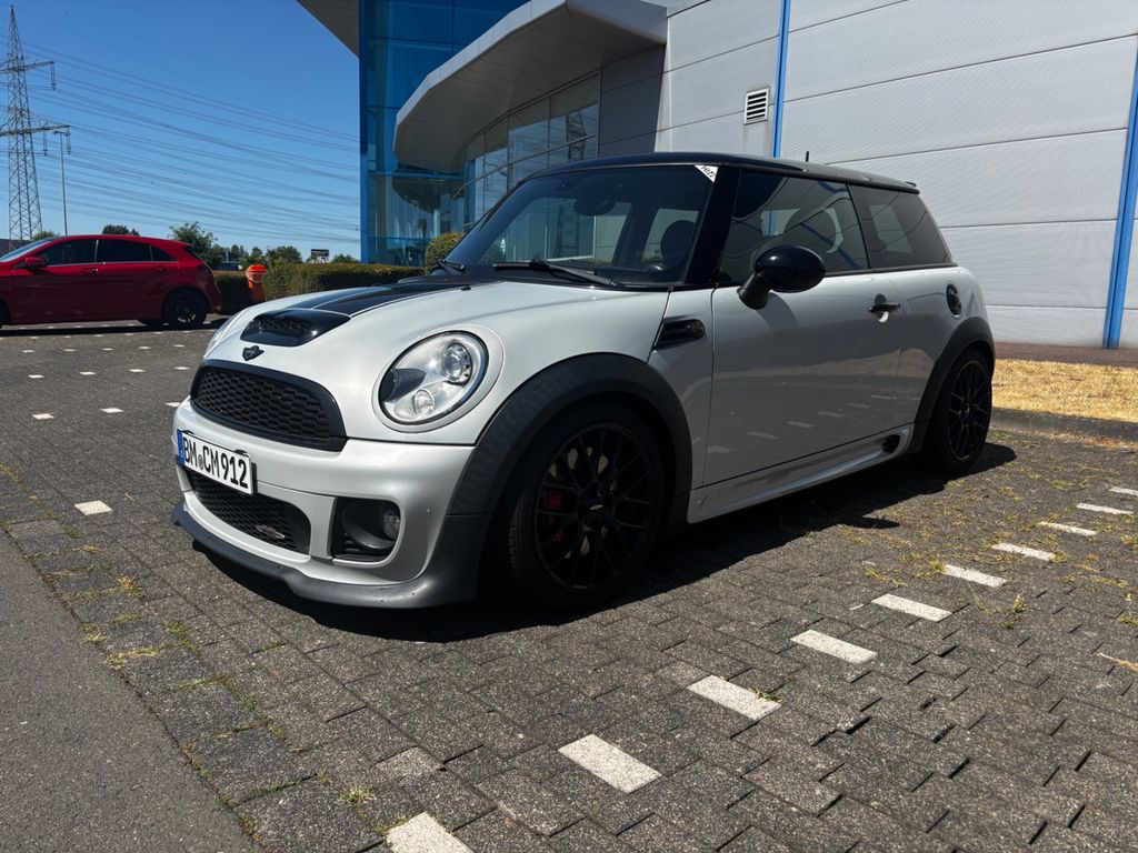Bild des Angebotes MINI John Cooper Works John Cooper Works