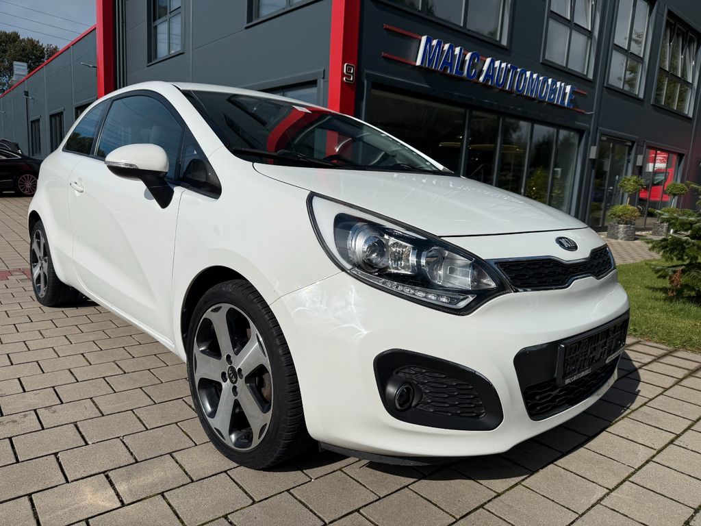 Bild des Angebotes Kia Rio FIFA World Cup Edition(Tüv&Insp.neu)