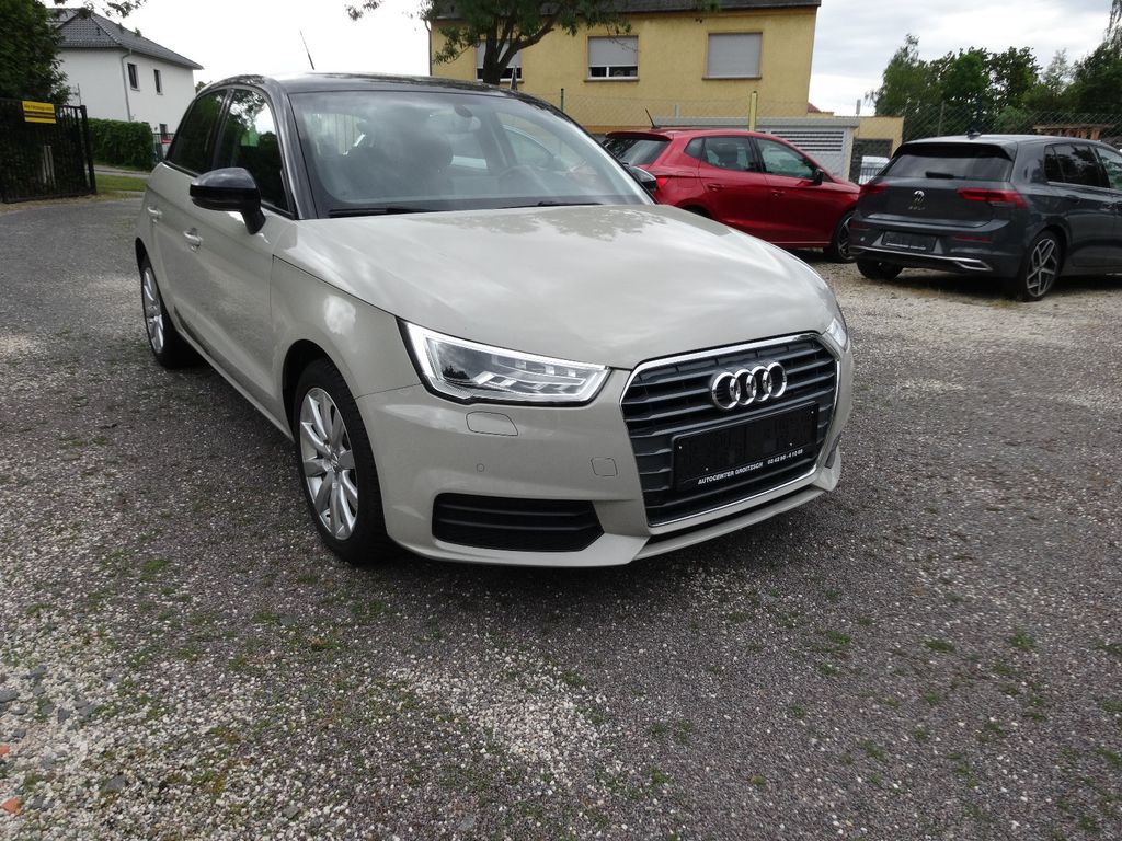 Bild des Angebotes Audi A1 Sportback basis MMI, Navi,Blueth.,SHZ,Klimatr