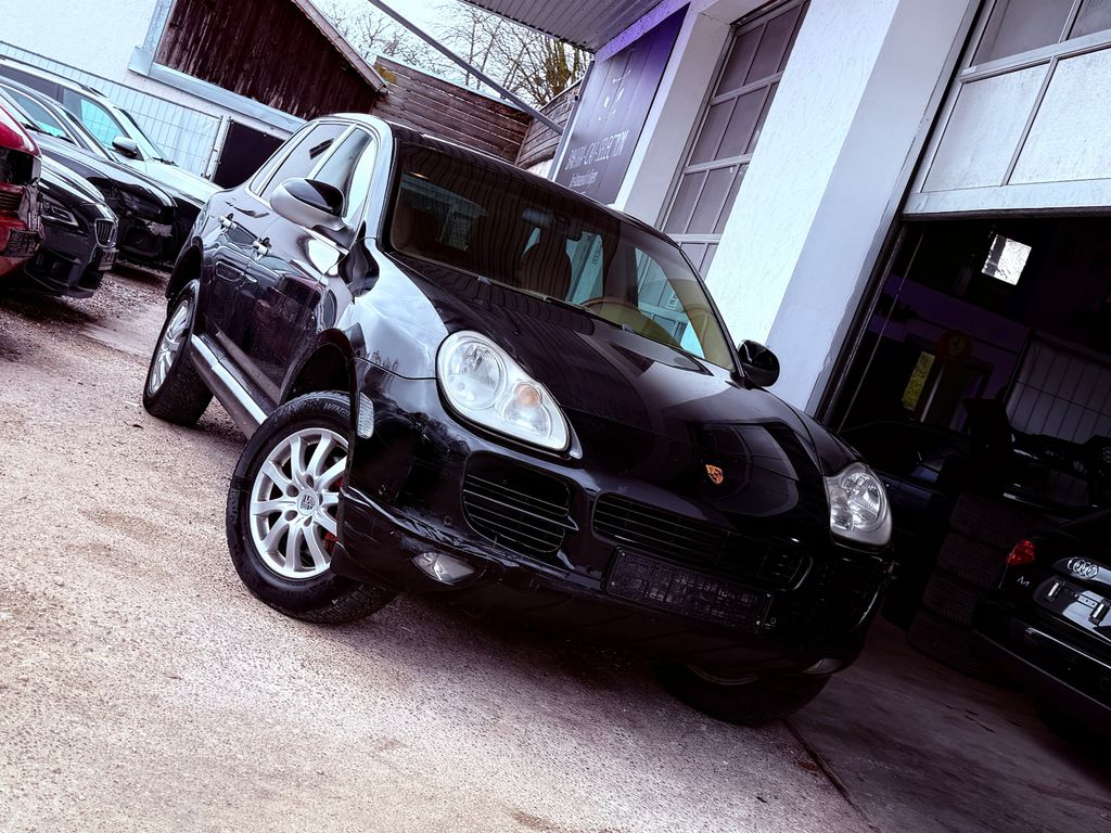 Porsche Cayenne 3,2l V6 AHK, LEDER, XENON,