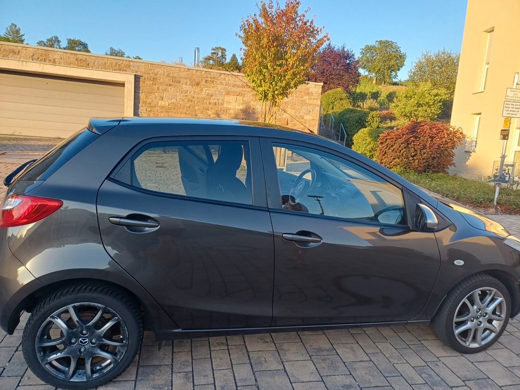 Bild des Angebotes Mazda 2, TÜV bis 01.2028