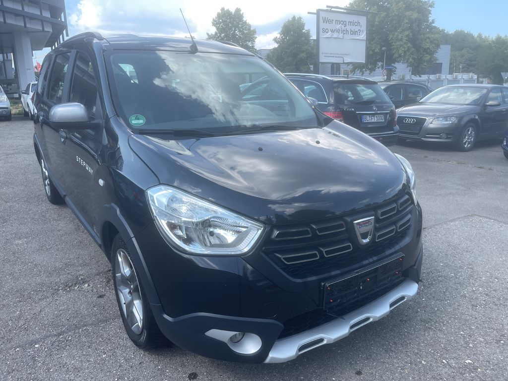 Bild des Angebotes Dacia Lodgy Stepway Plus*7-Sitze*Navi*Kamera*AHK