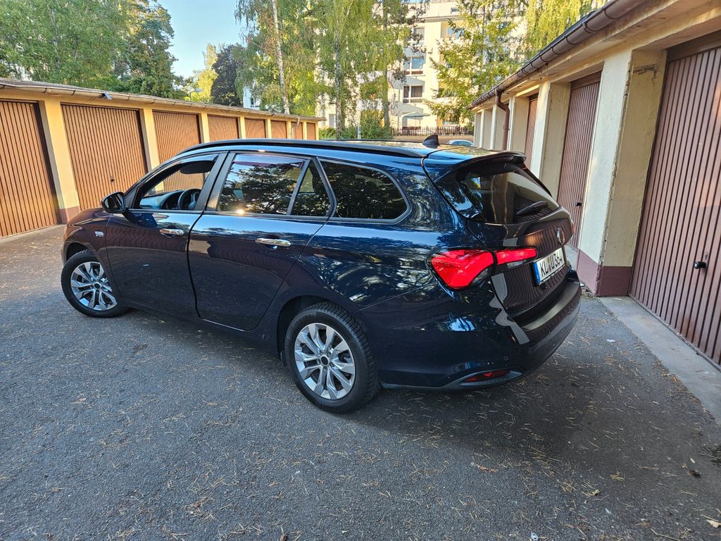 Bild des Angebotes Fiat Tipo 1.6 MultiJet Automatik,  AHK abnehmbar