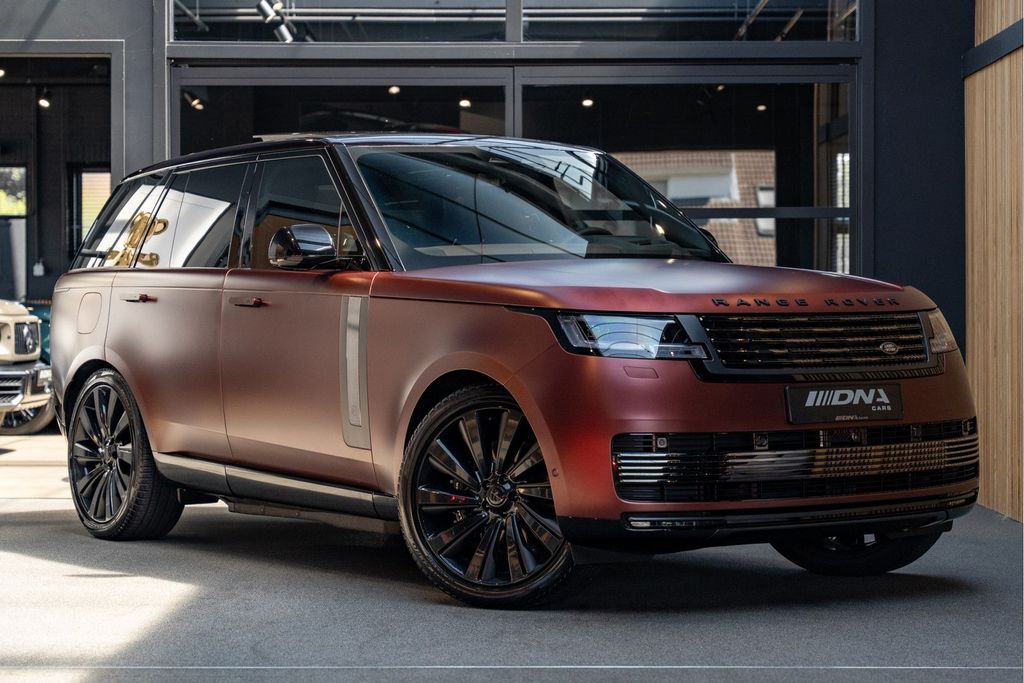 Bild des Angebotes Land Rover Range Rover P550e SV SVO Colour Bespoke 3.0 P550