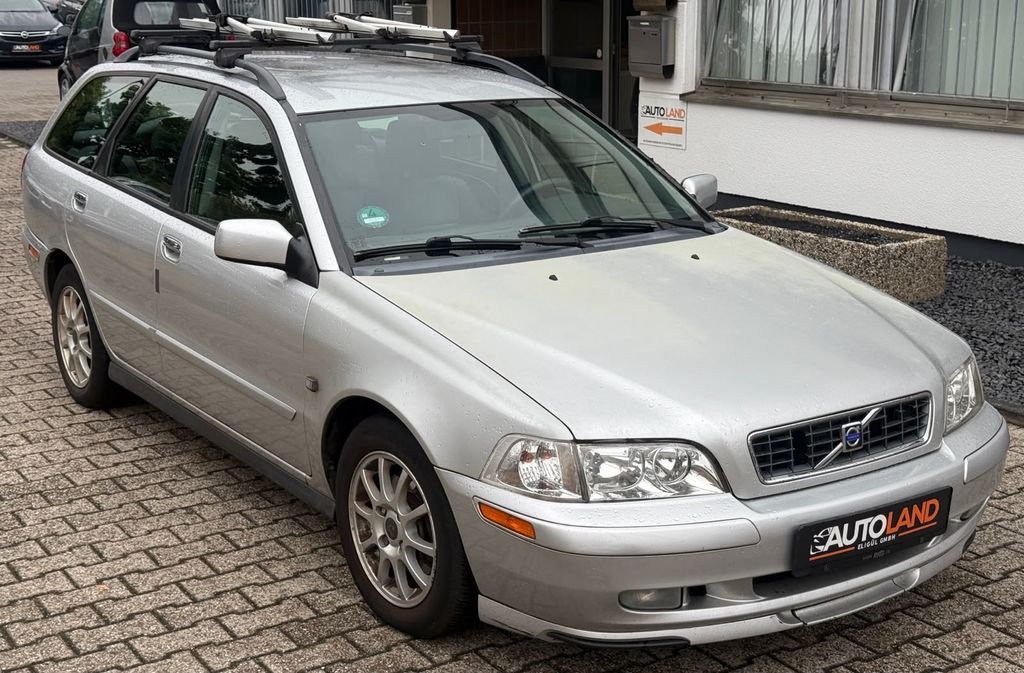 Volvo V40 1.9D*KLIMA*SHZG*LEDER*OHNE TÜV*
