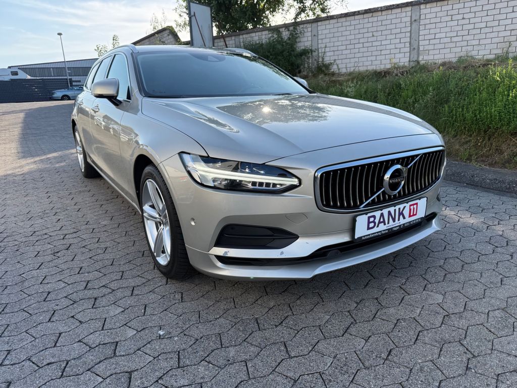 Bild des Angebotes Volvo V90 Kombi Momentum AWD