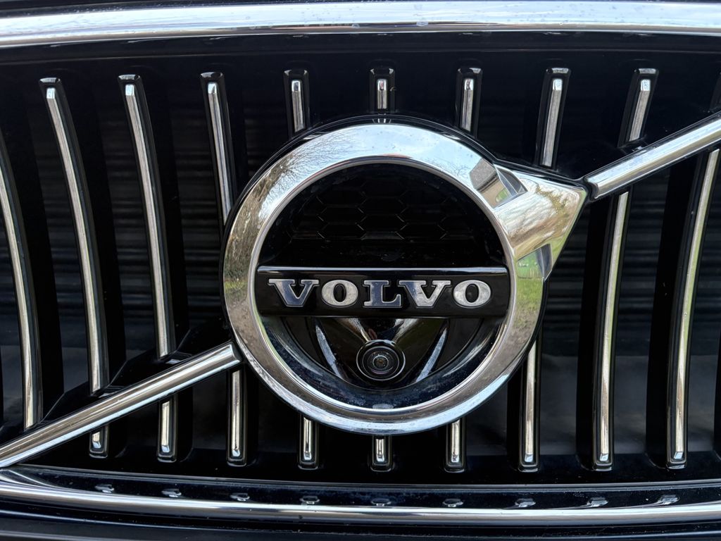 Bild des Angebotes Volvo V90 T8AWD Inscription, Bowers&Wilkins, Garantie