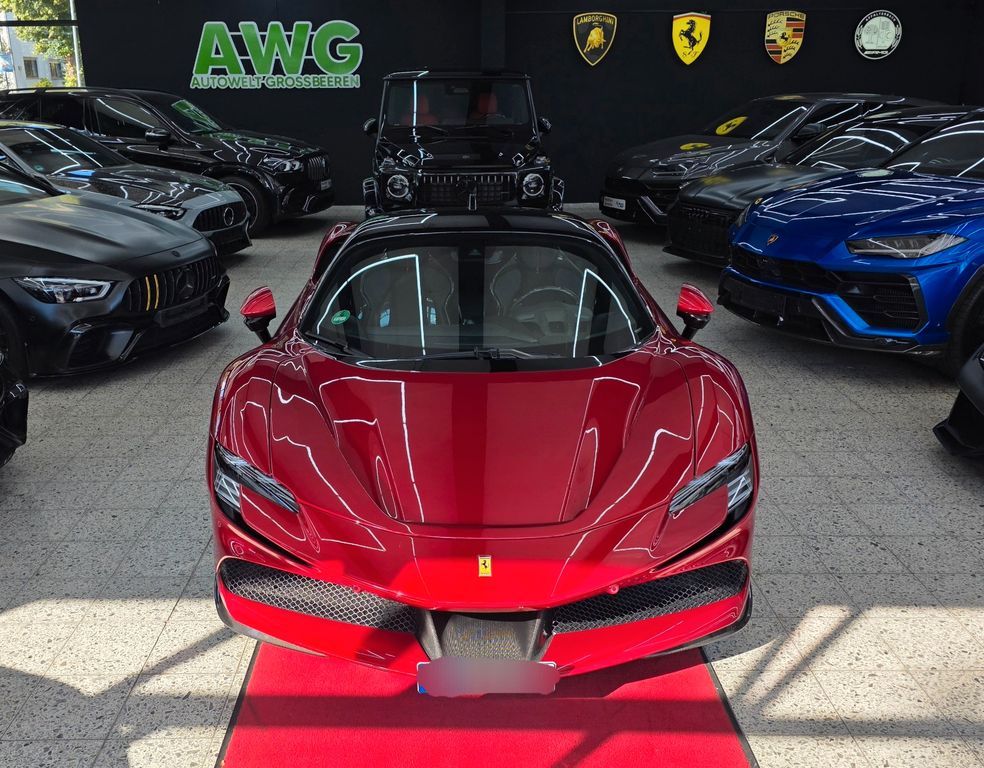 Bild des Angebotes Ferrari SF90*Carbon*Reacing*Lift*JBL*1.Hand