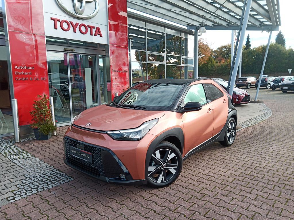 Bild des Angebotes Toyota Aygo X Hybrid Teamplayer