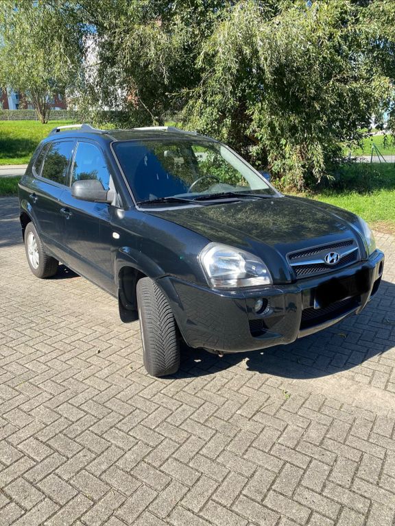 Bild des Angebotes Hyundai TUCSON 2.0 GLS 2WD || Klima/AHK/SZH/PDC hinten