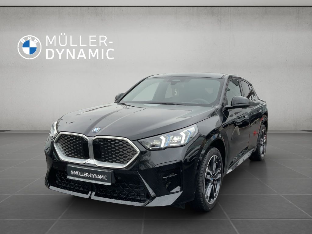 Bild des Angebotes BMW iX2 xDrive30 M SPORT LED HUD 360° KAMERA SHZ