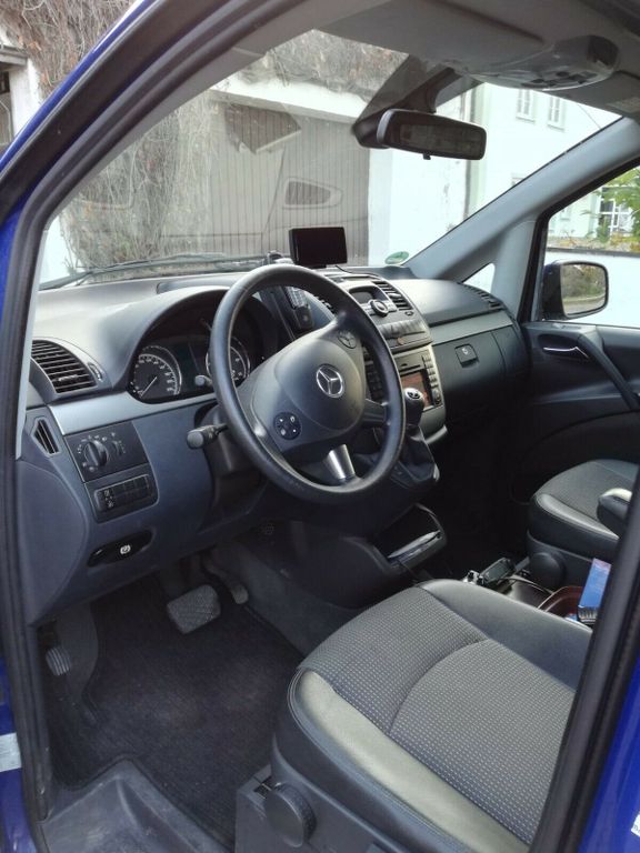 Bild des Angebotes Mercedes-Benz Viano 3.0 CDI DPF kompakt Automatik Ambiente...