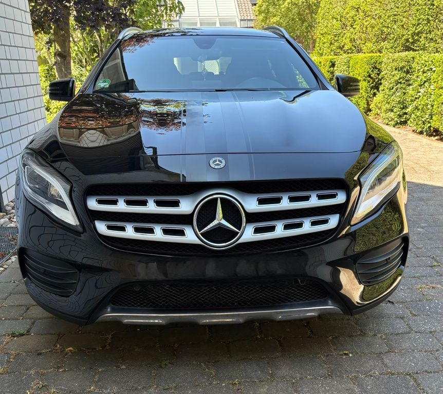 Bild des Angebotes Mercedes-Benz GLA 180 AMG Line AMG Line
