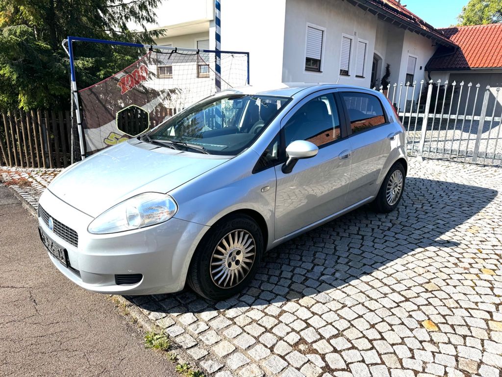 Bild des Angebotes Fiat Punto 1.2 8V Dynamic Grande Punto