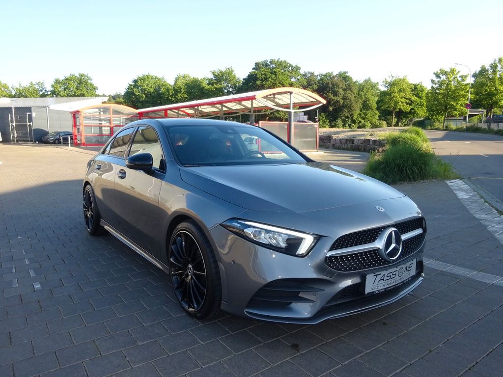 Bild des Angebotes Mercedes-Benz A 250 AMG Line NAVI LED PDC